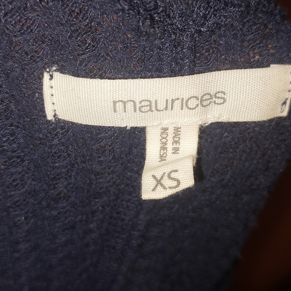 Boat neck shirt